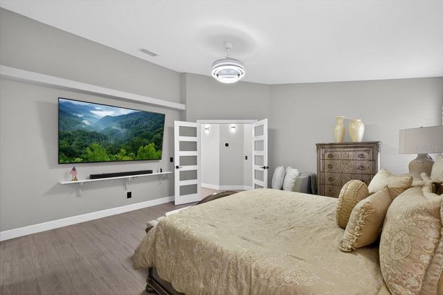 811 SANDCASTLE CIRCLE, Brandon, FL 33511