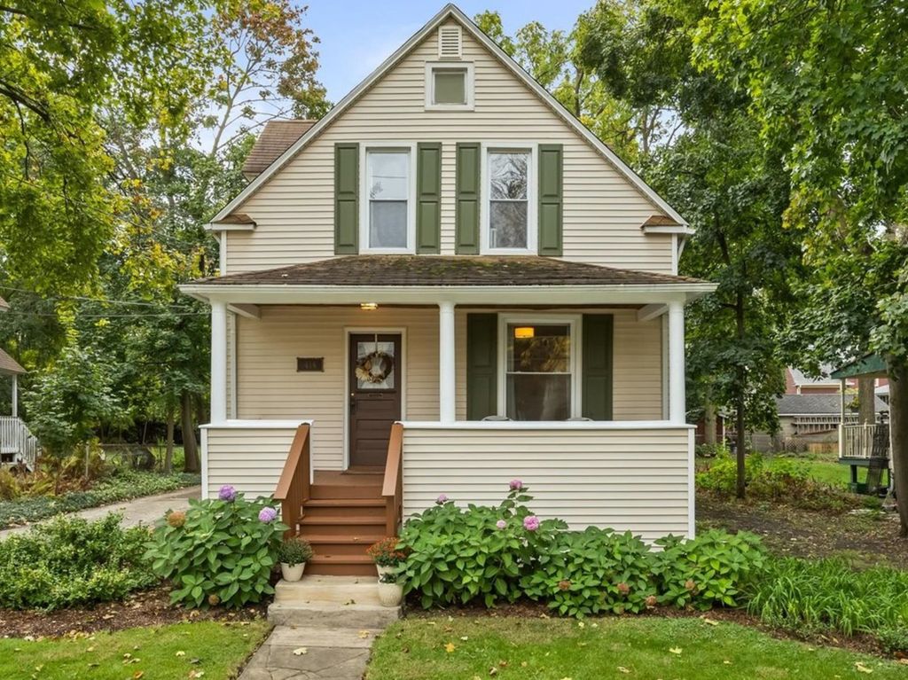 414 E Liberty Drive, Wheaton, IL 60187 — exterior
