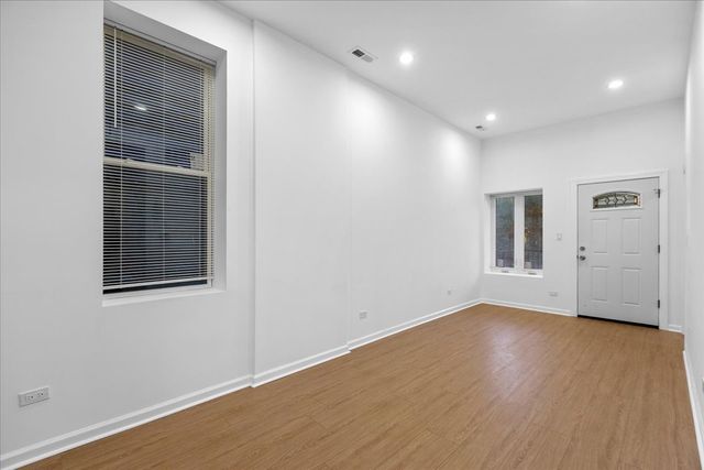 1313 W Chicago Avenue 2S, Chicago, IL 60642