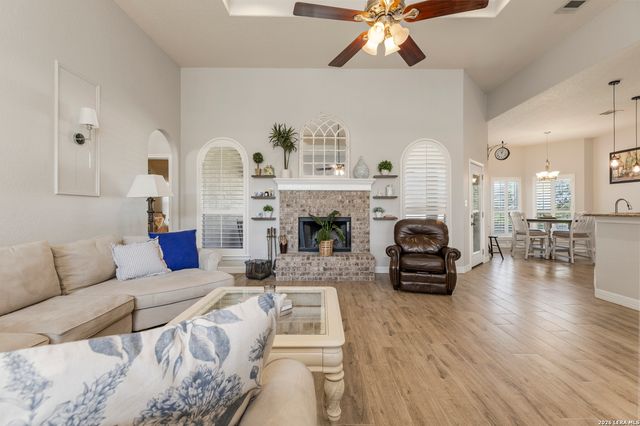 25907 Hootananny, San Antonio, TX 78260