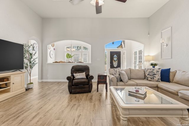 25907 Hootananny, San Antonio, TX 78260