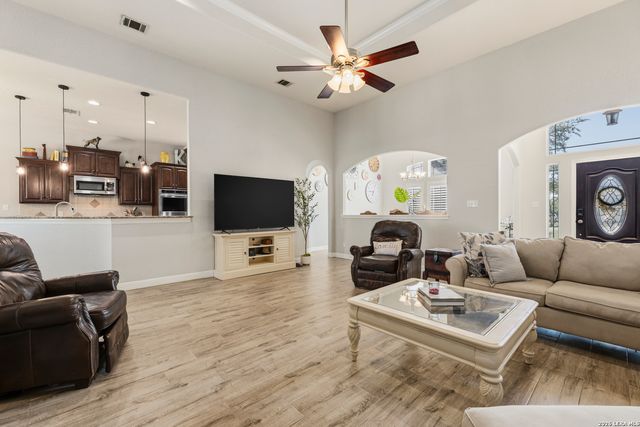 25907 Hootananny, San Antonio, TX 78260
