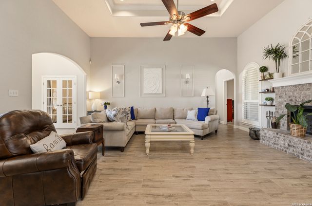 25907 Hootananny, San Antonio, TX 78260