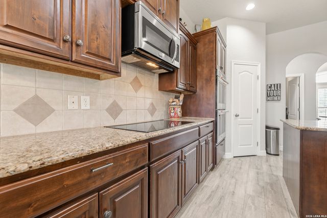 25907 Hootananny, San Antonio, TX 78260