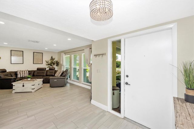 2920 CAPTIVA DRIVE, Sarasota, FL 34231