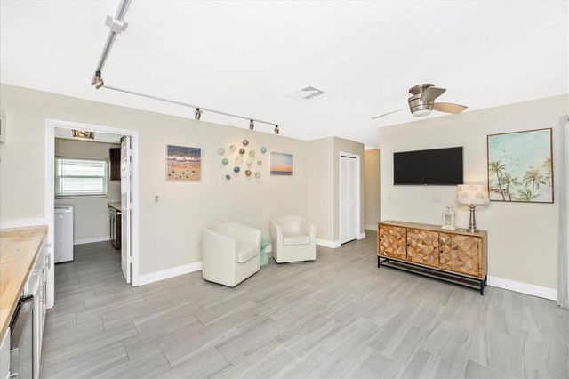 2920 CAPTIVA DRIVE, Sarasota, FL 34231