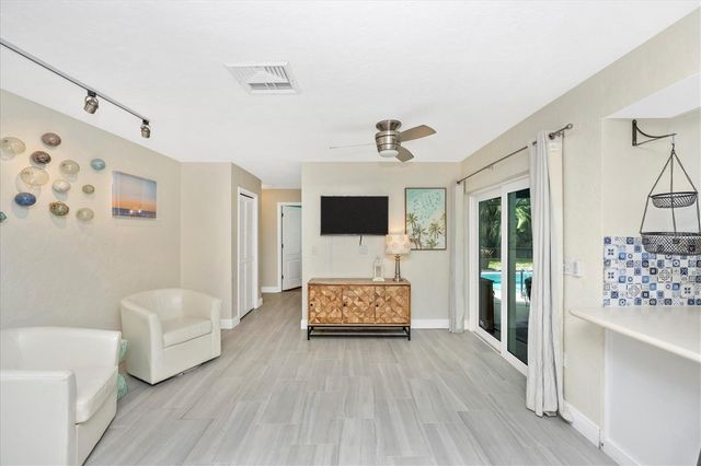 2920 CAPTIVA DRIVE, Sarasota, FL 34231