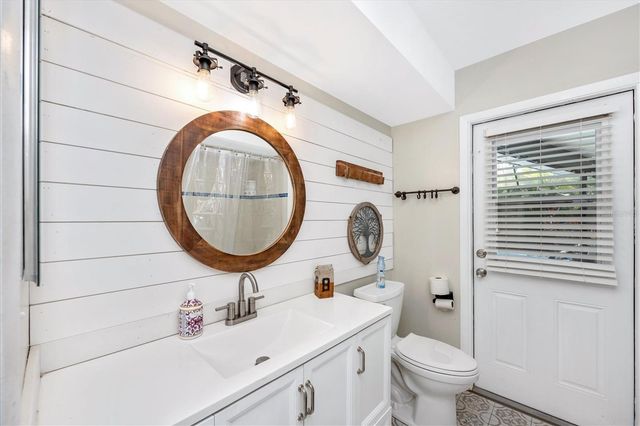 2920 CAPTIVA DRIVE, Sarasota, FL 34231