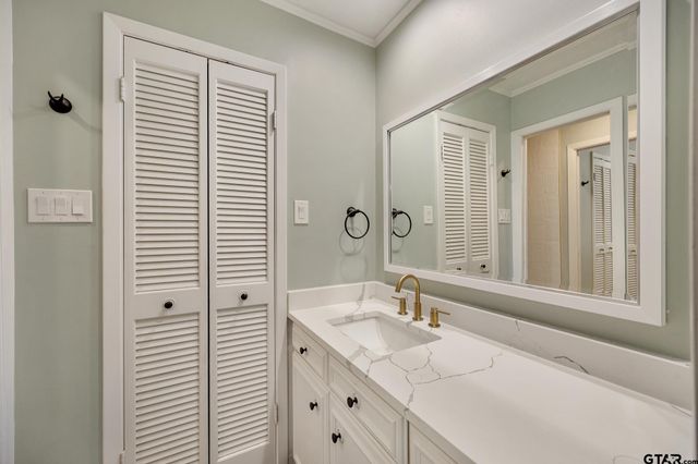 1100 E Amherst, Tyler, TX 75701