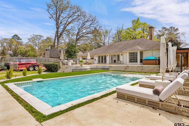 1100 E Amherst, Tyler, TX 75701