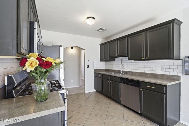 4808 KIKO A FIERRO Drive, El Paso, TX 79938
