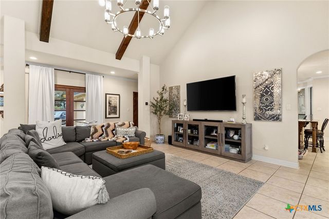 372 Shady Hollow, New Braunfels, TX 78132