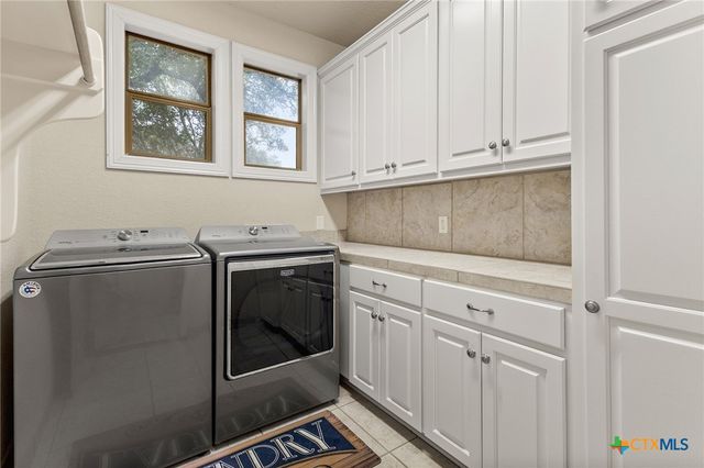 372 Shady Hollow, New Braunfels, TX 78132