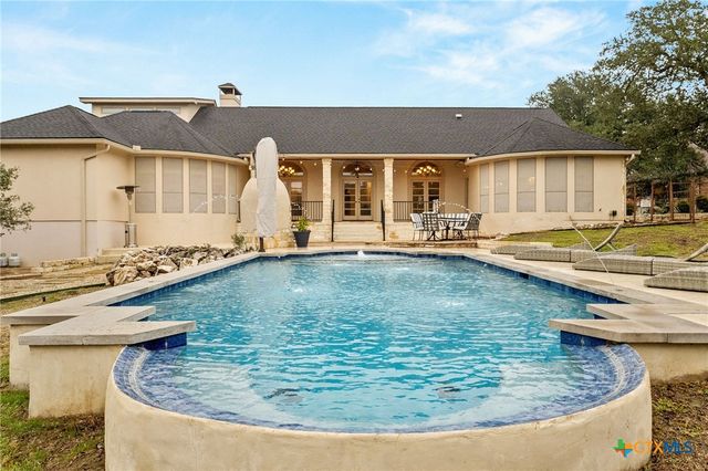372 Shady Hollow, New Braunfels, TX 78132