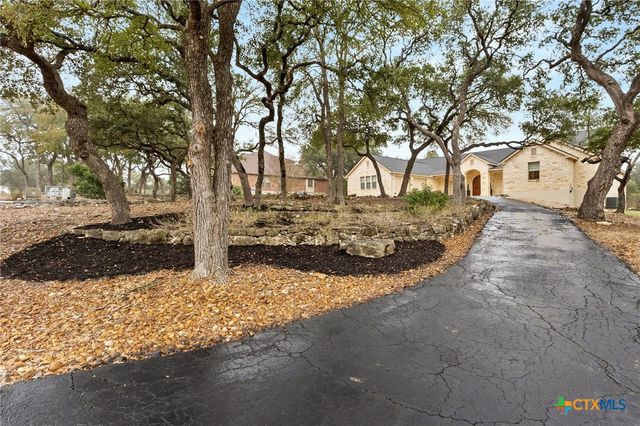 372 Shady Hollow, New Braunfels, TX 78132