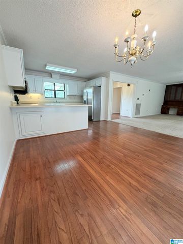 102 CRESTVIEW DRIVE, Clanton, AL 35045