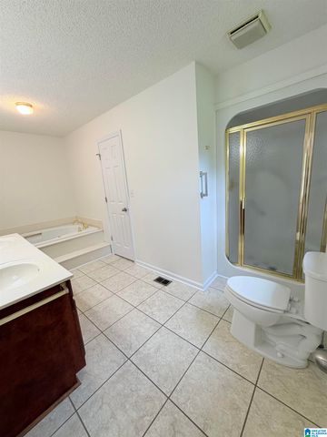 102 CRESTVIEW DRIVE, Clanton, AL 35045