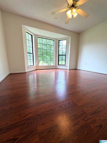 102 CRESTVIEW DRIVE, Clanton, AL 35045