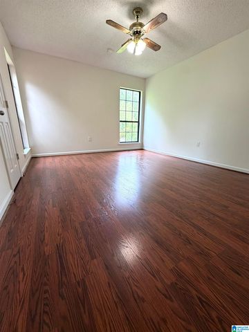 102 CRESTVIEW DRIVE, Clanton, AL 35045