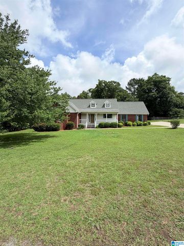 102 CRESTVIEW DRIVE, Clanton, AL 35045