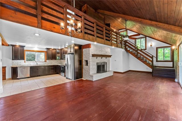 267 Center Dr, Brighton Twp, PA 15009