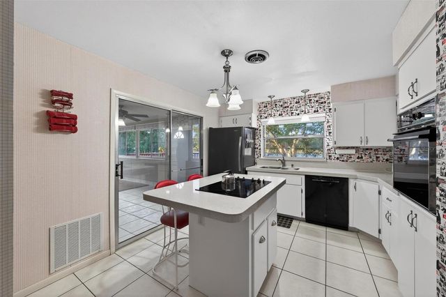 510 SHADY NOOK DRIVE, Clermont, FL 34711