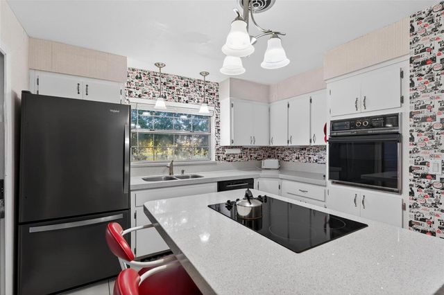 510 SHADY NOOK DRIVE, Clermont, FL 34711