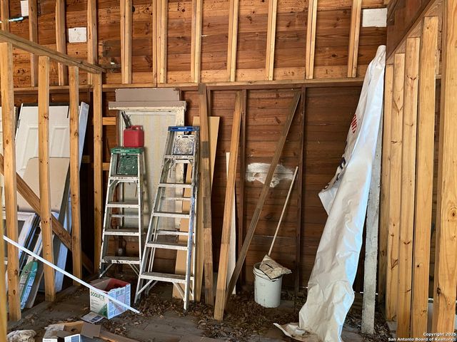 1538 Brighton, San Antonio, TX 78211