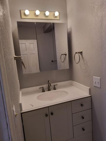 333 Shannon Ct Nw Court, Fort Walton Beach, FL 32548