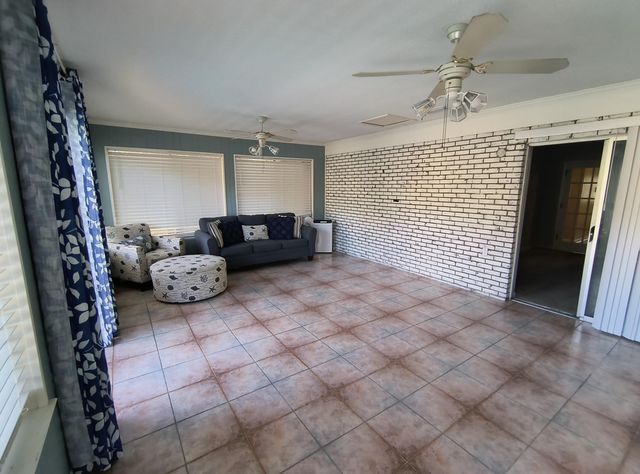 333 Shannon Ct Nw Court, Fort Walton Beach, FL 32548