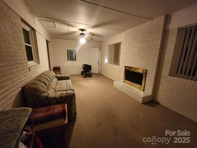 866 Oak Street, Troy, NC 27371