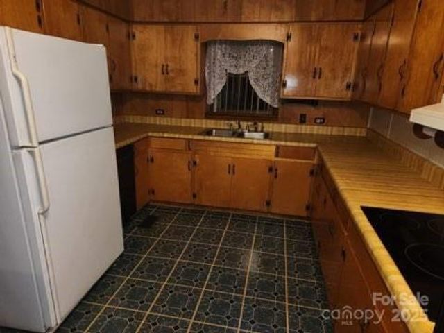 866 Oak Street, Troy, NC 27371