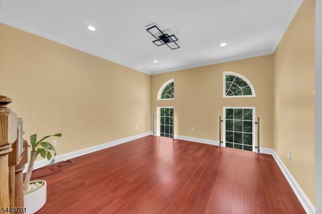 2002 S Branch Dr, Readington Twp., NJ 08889