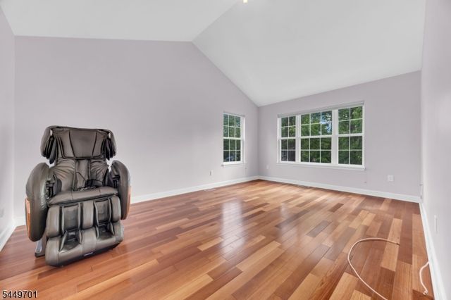 2002 S Branch Dr, Readington Twp., NJ 08889