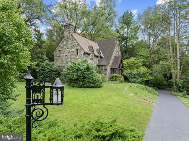 30 GUERNSEY RD, Swarthmore, PA 19081