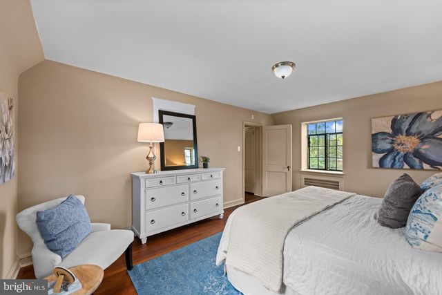 30 GUERNSEY RD, Swarthmore, PA 19081