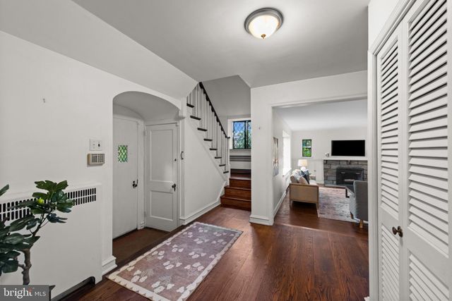 30 GUERNSEY RD, Swarthmore, PA 19081