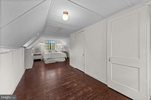30 GUERNSEY RD, Swarthmore, PA 19081