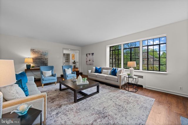 30 GUERNSEY RD, Swarthmore, PA 19081