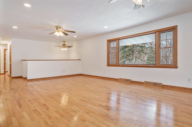 8611 Huber Road, Belvidere, IL 61008