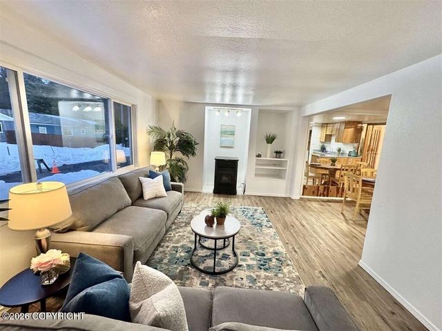 3717 Boulder Street, Juneau, AK 99801