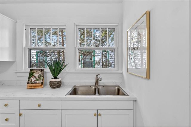 708 W Grand Avenue, Beloit, WI 53511