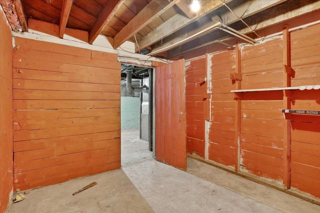 708 W Grand Avenue, Beloit, WI 53511