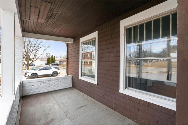 708 W Grand Avenue, Beloit, WI 53511