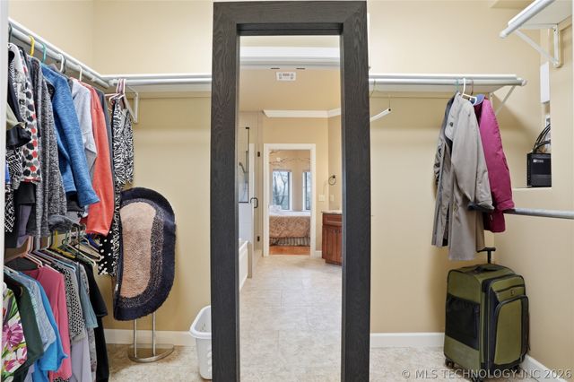 647 E Huntsville Place, Broken Arrow, OK 74011