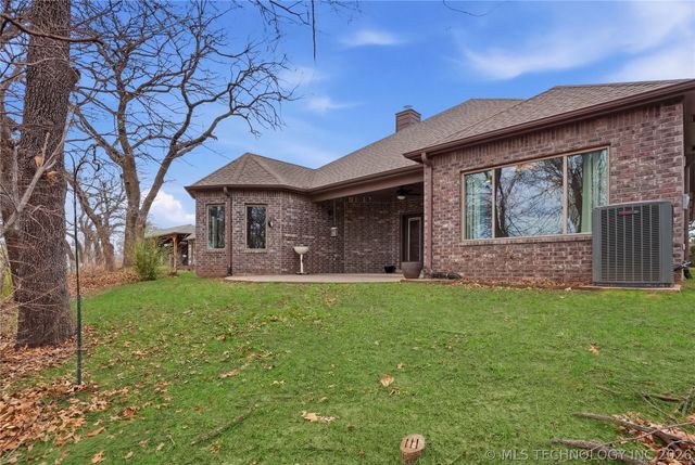 647 E Huntsville Place, Broken Arrow, OK 74011