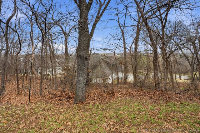 647 E Huntsville Place, Broken Arrow, OK 74011