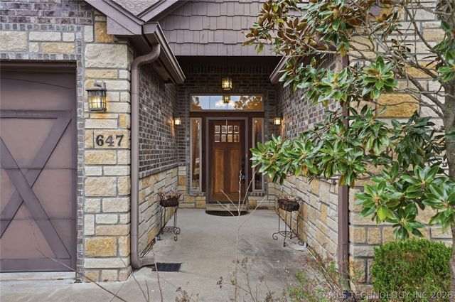 647 E Huntsville Place, Broken Arrow, OK 74011