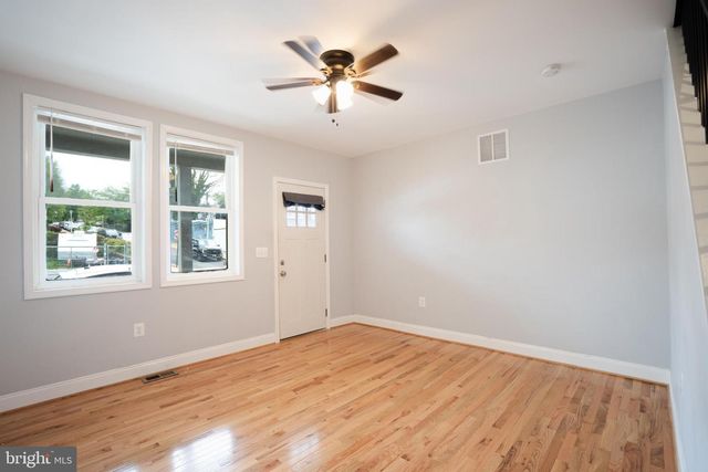 3804 FALLS RD, Baltimore, MD 21211