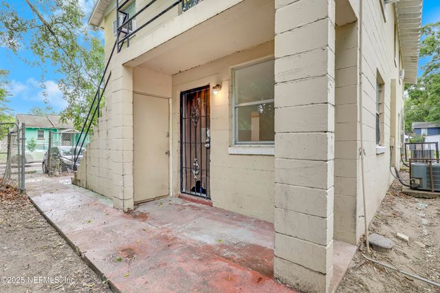 1524 W 21ST Street, Jacksonville, FL 32209